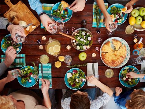 Por Qué Comer En Familia Es Tan Importante En 2020 Cenas Familiares