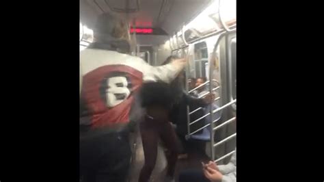 New York City Subways Epic Fight Where Man Slaps Soul Out Of Girl Goes Viral Video