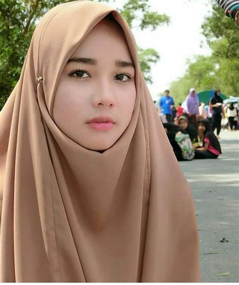 Pin Oleh Sahenshah Di Hijabist Wanita Hijab Kecantikan