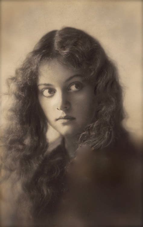 Beautiful Century Vintage Photography Women Vintage Portraits