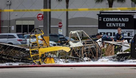 ‘truly A Hero 1 Person Dead In Small Plane Crash Near A Hollywood