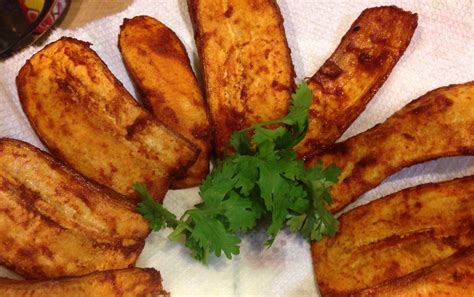 Place the fritters on a paper towel to remove excess oil. Pin on Foods - South Indian style