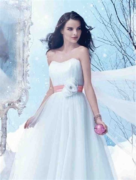 Disney Snow White Wedding Dress Disney Wedding Dresses Disney
