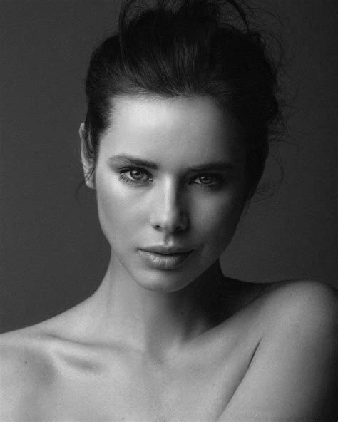 Alena Soboleva Beauty Natural Make Up