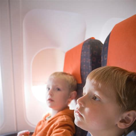 60 Ways To Entertain A Kid On An Airplane Kids Playing Baby Kids