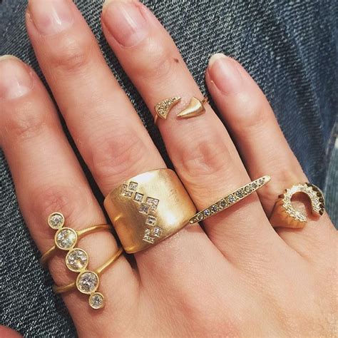 michellefantacijewelry in bu Instagram fotoğrafını gör beğenme Cute rings Fine jewelry