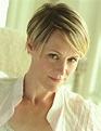 Mary Stuart Masterson Biography, Career, Personal Life, Physical ...