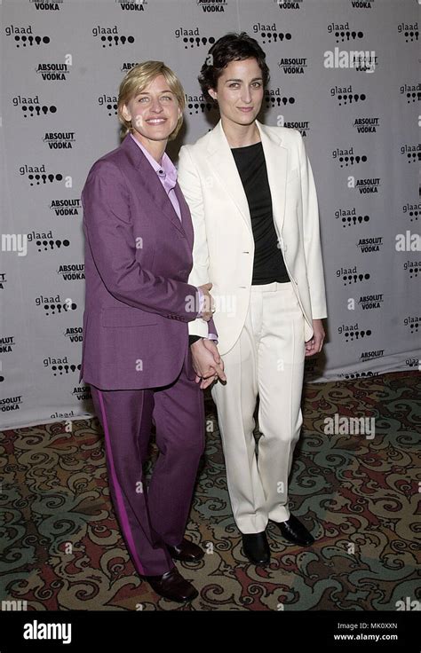 Ellen Degeneres Et Amie Alexandra Hedison Arrivant à La 12ème Glaad Awards En L Honneur Des