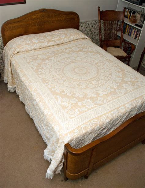 Vintage Bates Queen Elizabeth Bedspread Full Size Matelasse Etsy