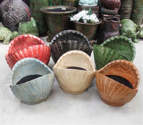 Clam Shell Planter Medium And Large Barron Imports