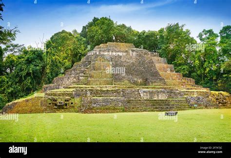 Jaguar Temple In Lamanai Ancient Maya Ruins Belize Youcatan Stock