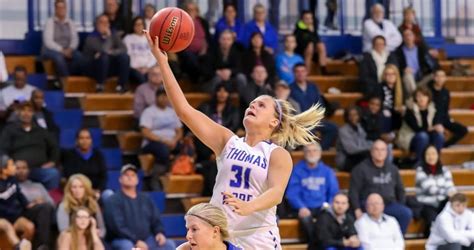 We're tracking 2021 women's conference tournament brackets and every automatic bid to the 2021 women's ncaa tournament. TMU Defeats No. 7 Mary Hardin-Baylor | Baylor, Hardin ...