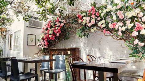 Nycs 17 Best Hidden Patios And Secret Gardens For Outdoor Dining