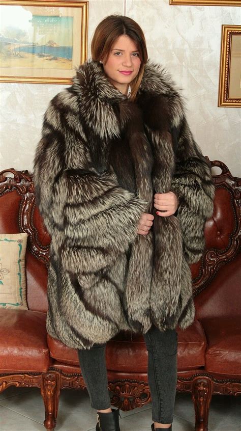 de 1486 bästa sexy silver fox furs bilderna på pinterest pälsar chinchillas och rockar