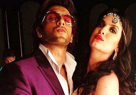 Ranveer Singh Opens About Sex Urges People To Try The Rex