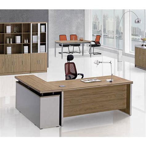 Wooden L Shape Office Table Thickness 15 To 18 Mm At Rs 11000 In Gurgaon