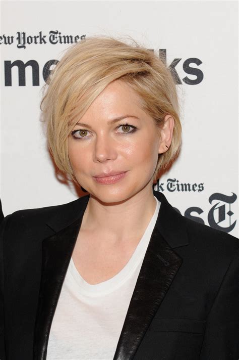 Michelle Williams Grown Out Hair February 2014 Popsugar Beauty