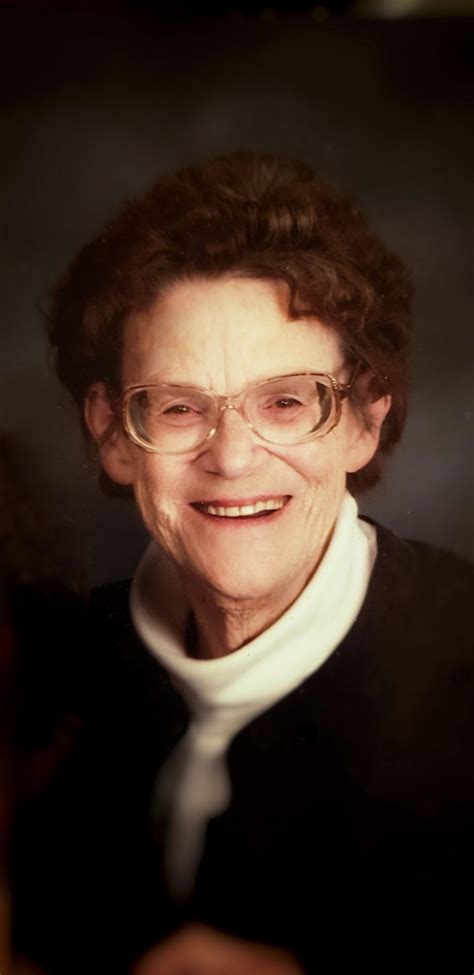 Vivian A Nichols Macomb County Cremation