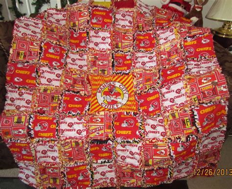 The kansas city chiefs at training camp. Kansas City Chiefs Rag Quilt - Christmas gift for a friend ...