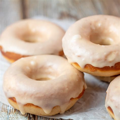 Best Peanut Butter Baked Donuts With Creamy Peanut Butter Icing