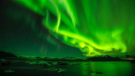 Northern Lights Aurora Sky Starry Sky Night Green Picture Photo