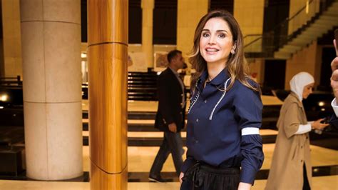 Queen Rania Of Jordan Steps Out In Springs Trickiest Trouser Vogue
