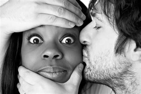 Kissing Photos For February Fever 01 30 Exciting Kissing Photos For February Fever Interracial