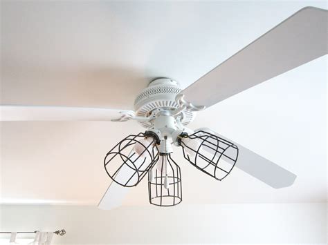 10 Benefits Of Ceiling Fan Light Bulbs Warisan Lighting