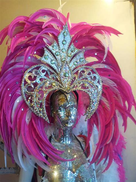 Pin On Spectacular Venetian Carnival Costumes