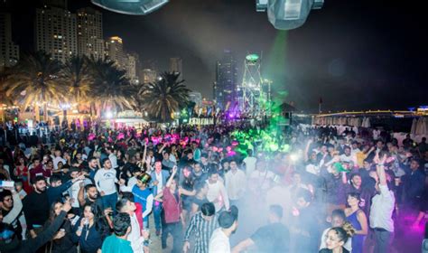 The Biggest 80s 90s New Year Eve Beach Party At Jbr Dubai