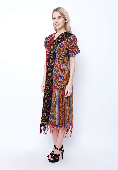 Kain tenun toraja tergolong dalam tenun ikat pakan. Buy New Design Batik-women blouse batik Deals for only Rp146.000 instead of Rp190.000