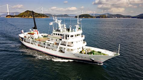 広島商船高等専門学校 練習船「 広島丸 」 来島海峡西水道東航 海峡俯瞰