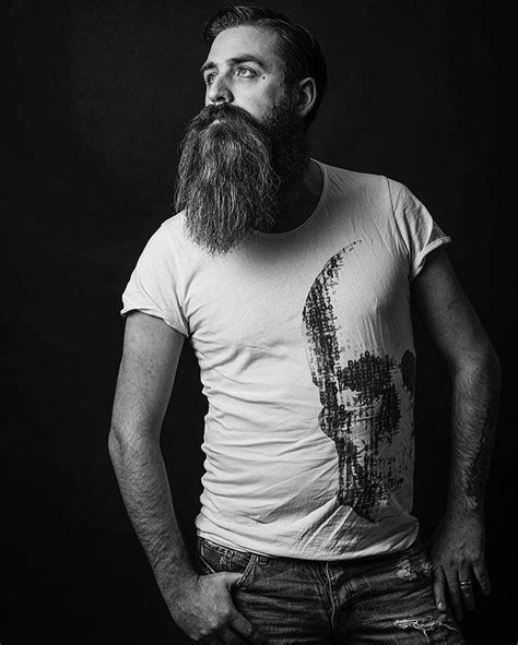 No Words Just Beard Beardrevered Hipster Haircuts For Men Hipster