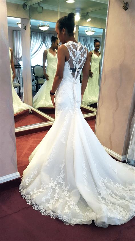 How To Find Your Perfect Wedding Dress Livinglesh A Lifestyle Blog