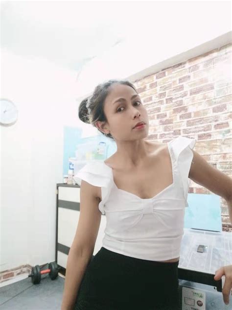Mimi From Indonesia Indonesian Masseuse In Macao
