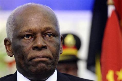Quem Foi José Eduardo Dos Santos Que Governou Angola Por Quase 40 Anos Negrê