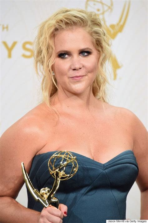Amy schumer was born on june 1, 1981 in manhattan, new york city, new york, usa as amy beth schumer. Emmys 2015: Amy Schumer Thanks Makeup Artist In Acceptance ...