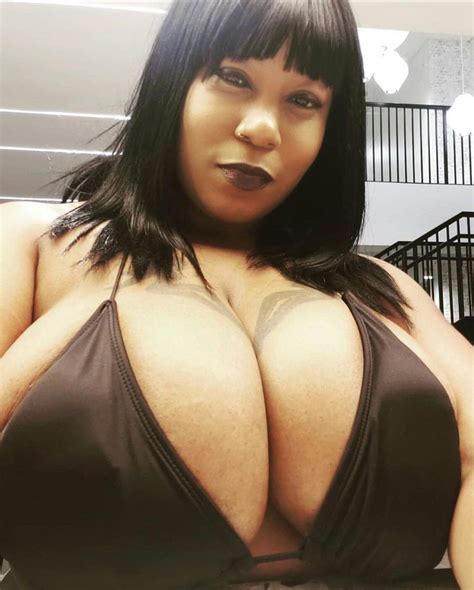 Amber Diaz Curve Model Xxx Porn