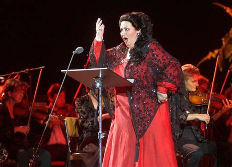 retour sur la carrière de la soprano espagnole montserrat caballé rts ch musiques
