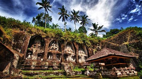 Jadi Tempat Mistis Berikut Objek Wisata Di Indonesia Yang Dulunya