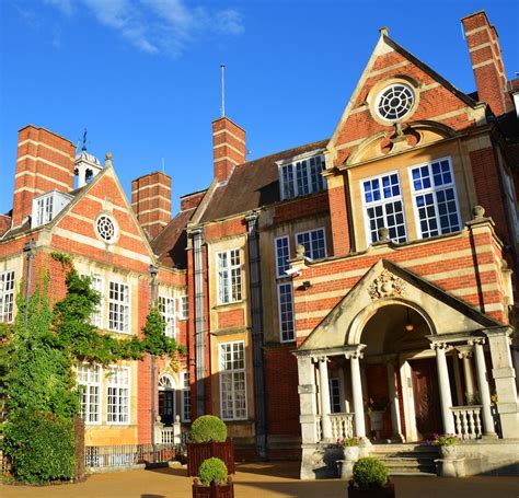 Sherfield School Hook Hampshire And Isle Of Wight Muddy Stilettos