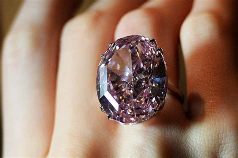 Pink Star Diamond Fetches Record 832 Million Wsj