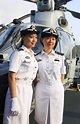 随“广州”舰参加护航的海军女军官_新浪图集_新浪网