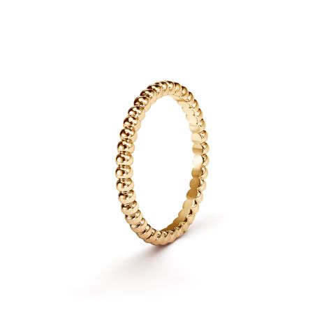 Perlée Pearls Of Gold Ring Small Model Yellow Gold Van Cleef Arpels