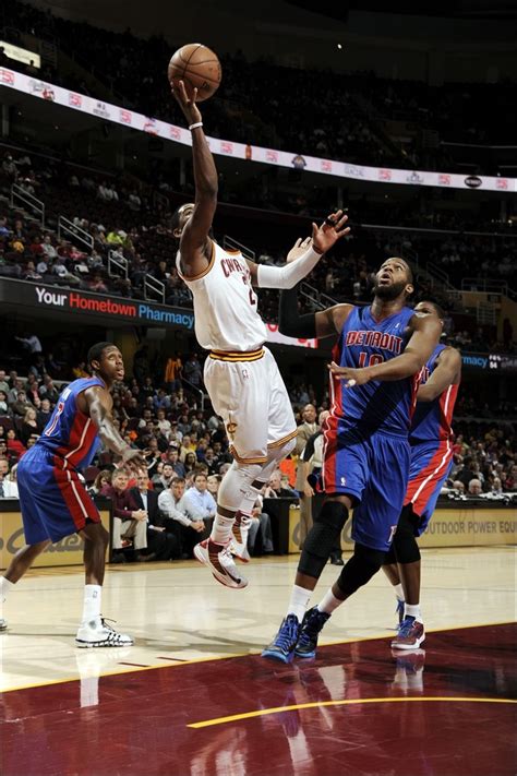 Cavaliers Vs Pistons April 10 2013 Kyrie Irving Cleveland