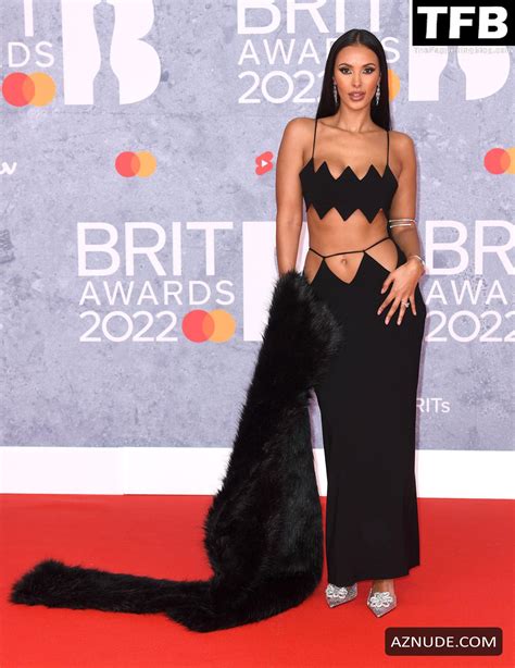 Maya Jama Sexy Seen Flashing Her Boobs And Abs In A Very Skimpy Dress