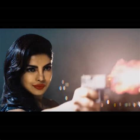 Baywatch New Trailer Priyanka Chopra As Victoria Leeds Is The Hottest