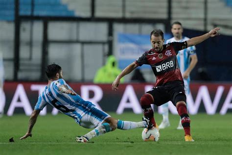 Primeiro gol do flamengo no jogo de flamengo 2x1. Flamengo x Racing pela Libertadores: onde assistir ao vivo ...