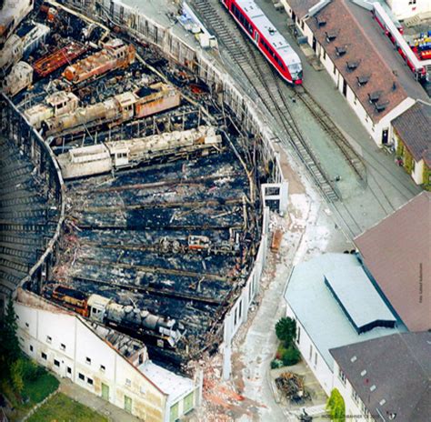 Als exponate sind neben schienenfahrzeugen und eisenbahntechnischen einrichtungen meistens themenbezogene gegenstände aller art, wie weitere fahrzeuge, karten des streckennetzes. HAUPTBAHNHOF NÜRNBERG