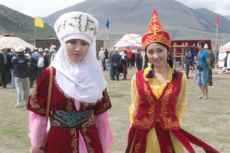 Одежда киргизии 88 фото